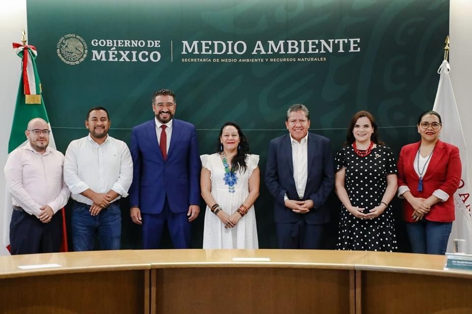 Gestiona Gobernador David Monreal Temas De Medio Ambiente Y Minería Con Titular De Semarnat 0049